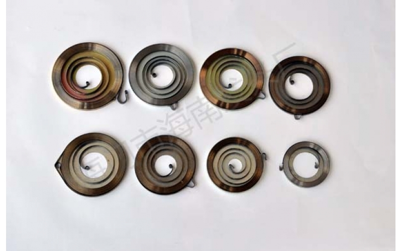 影響發條彈簧的使用的因素